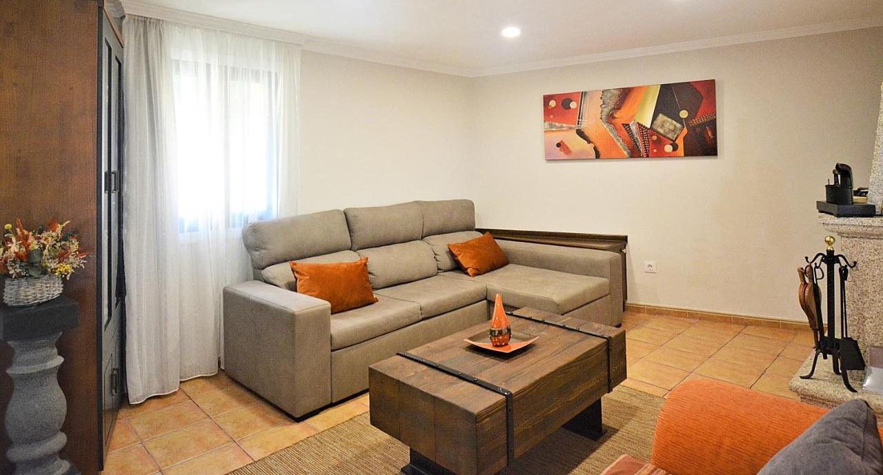Galihost - A Casa Das Barreiras Meis Esterno foto