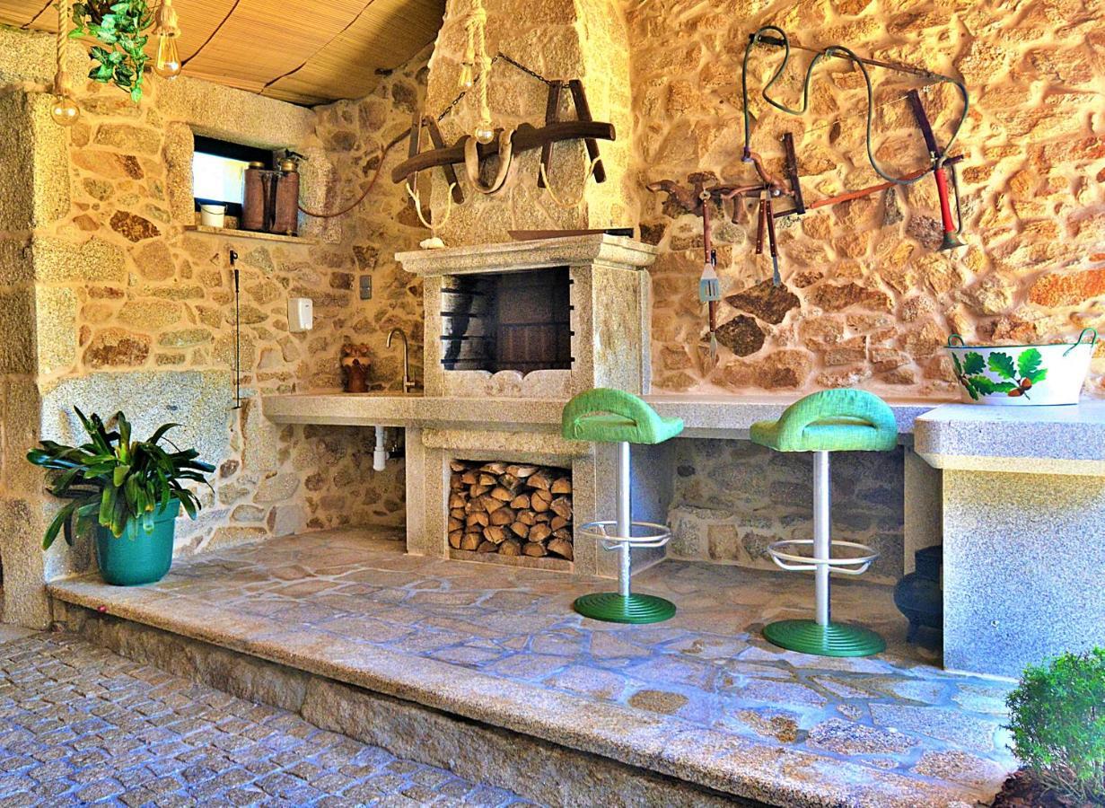 Galihost - A Casa Das Barreiras Meis Esterno foto