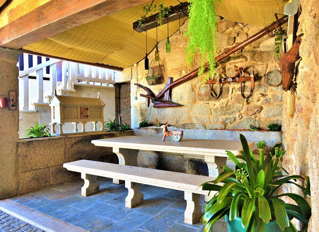 Galihost - A Casa Das Barreiras Meis Esterno foto